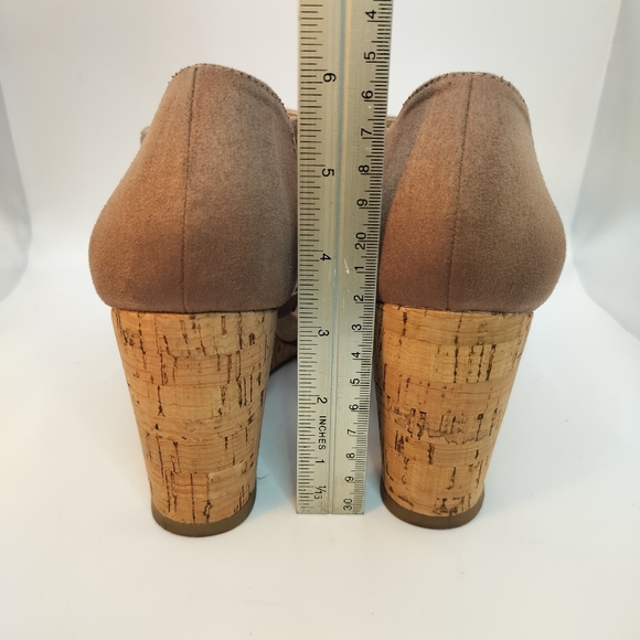 Life Stride Soft System Brown Perforated Wedge Sandals Womens Size 10M Slip On - Picture 3 of 10